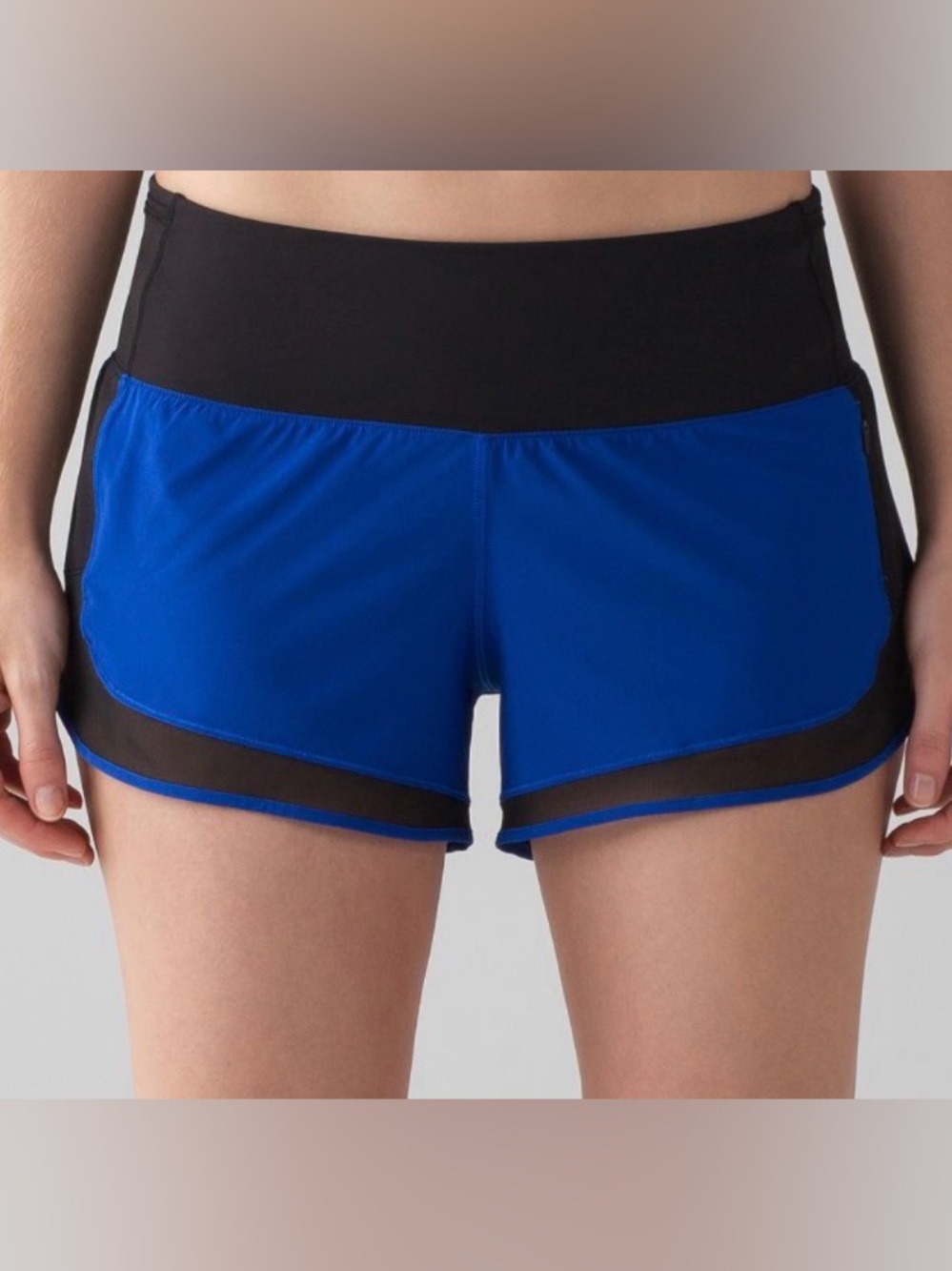 Lululemon Mind Over Miles Shorts 3.5” ~ 4 ~ Jet Stream / Black